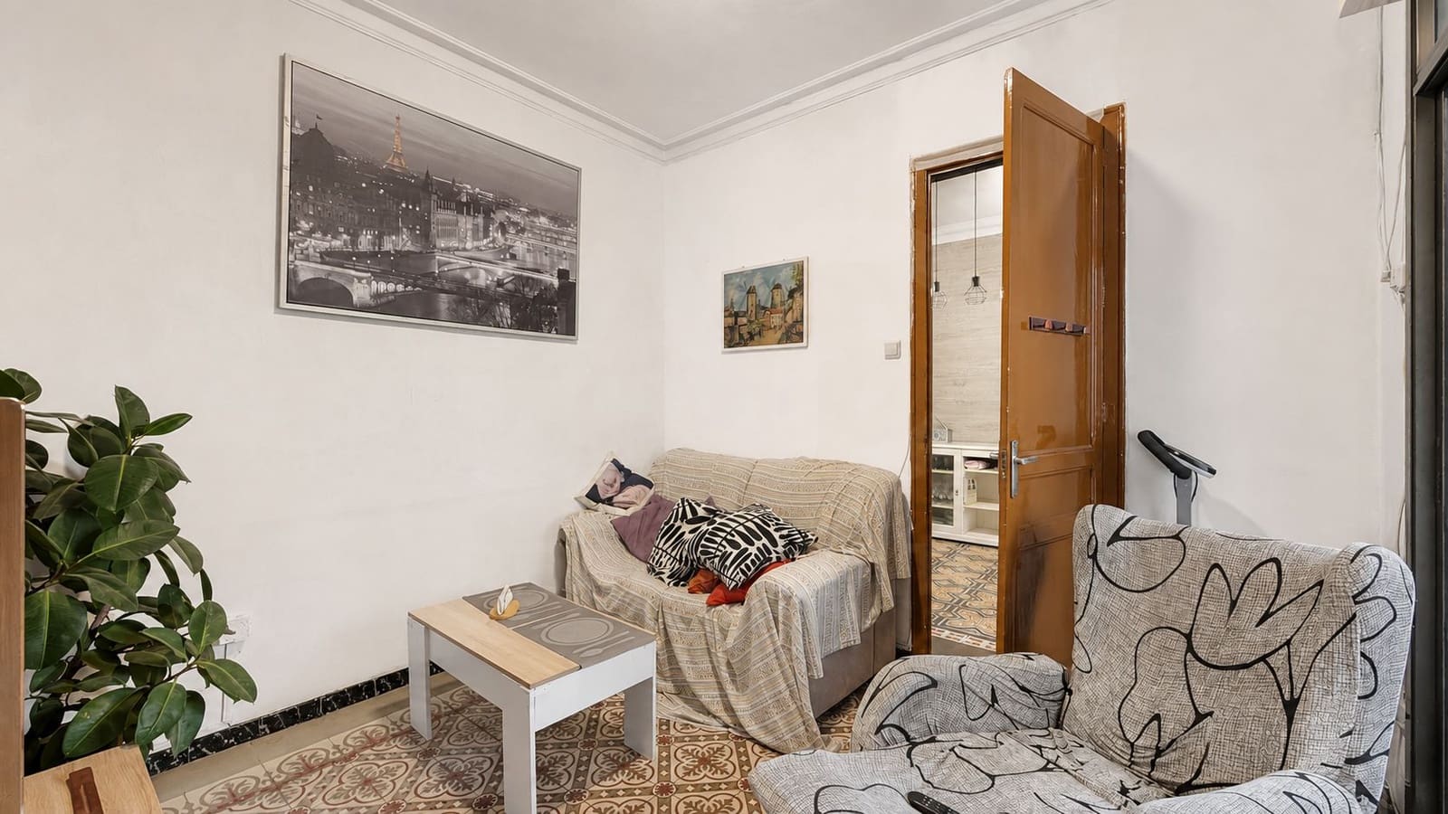 Apartamento de 4 habitaciones en Barcelona ciudad en venta - 469.000 € (Ref: 10176211)