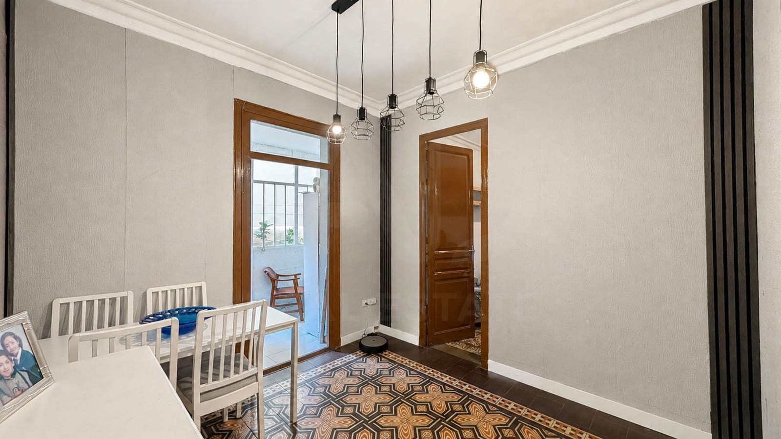 Apartamento de 4 habitaciones en Barcelona ciudad en venta - 469.000 € (Ref: 10176211)