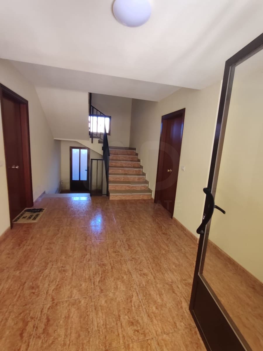 3 slaapkamer Appartement te koop in Cimanes del Tejar - € 54.900 (Ref: 10176221)