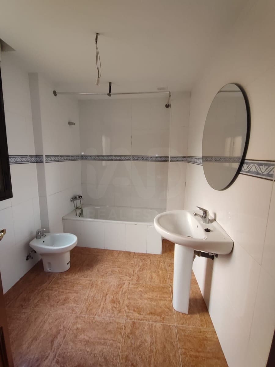 3 slaapkamer Appartement te koop in Cimanes del Tejar - € 54.900 (Ref: 10176221)