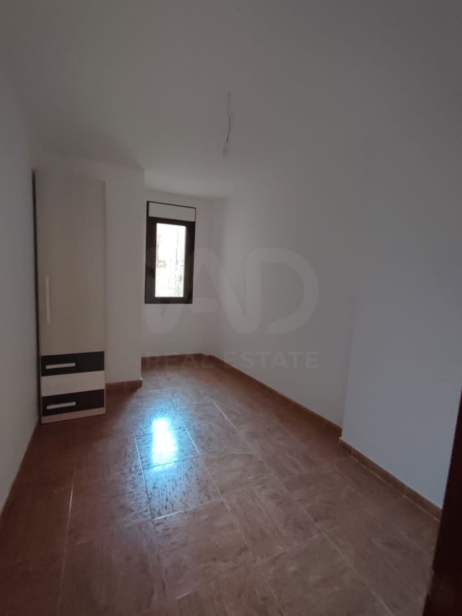 3 slaapkamer Appartement te koop in Cimanes del Tejar - € 54.900 (Ref: 10176221)