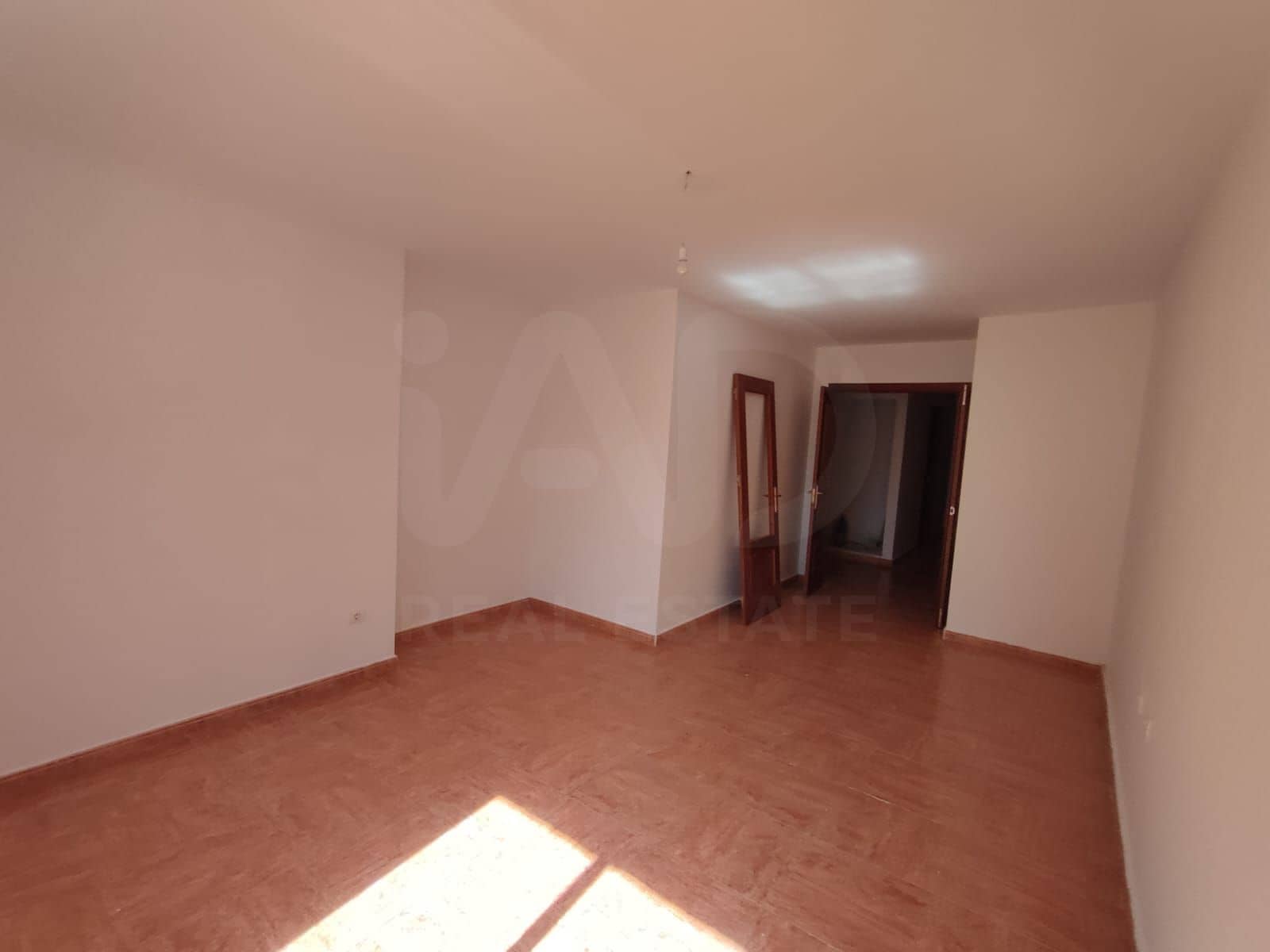 3 slaapkamer Appartement te koop in Cimanes del Tejar - € 54.900 (Ref: 10176221)