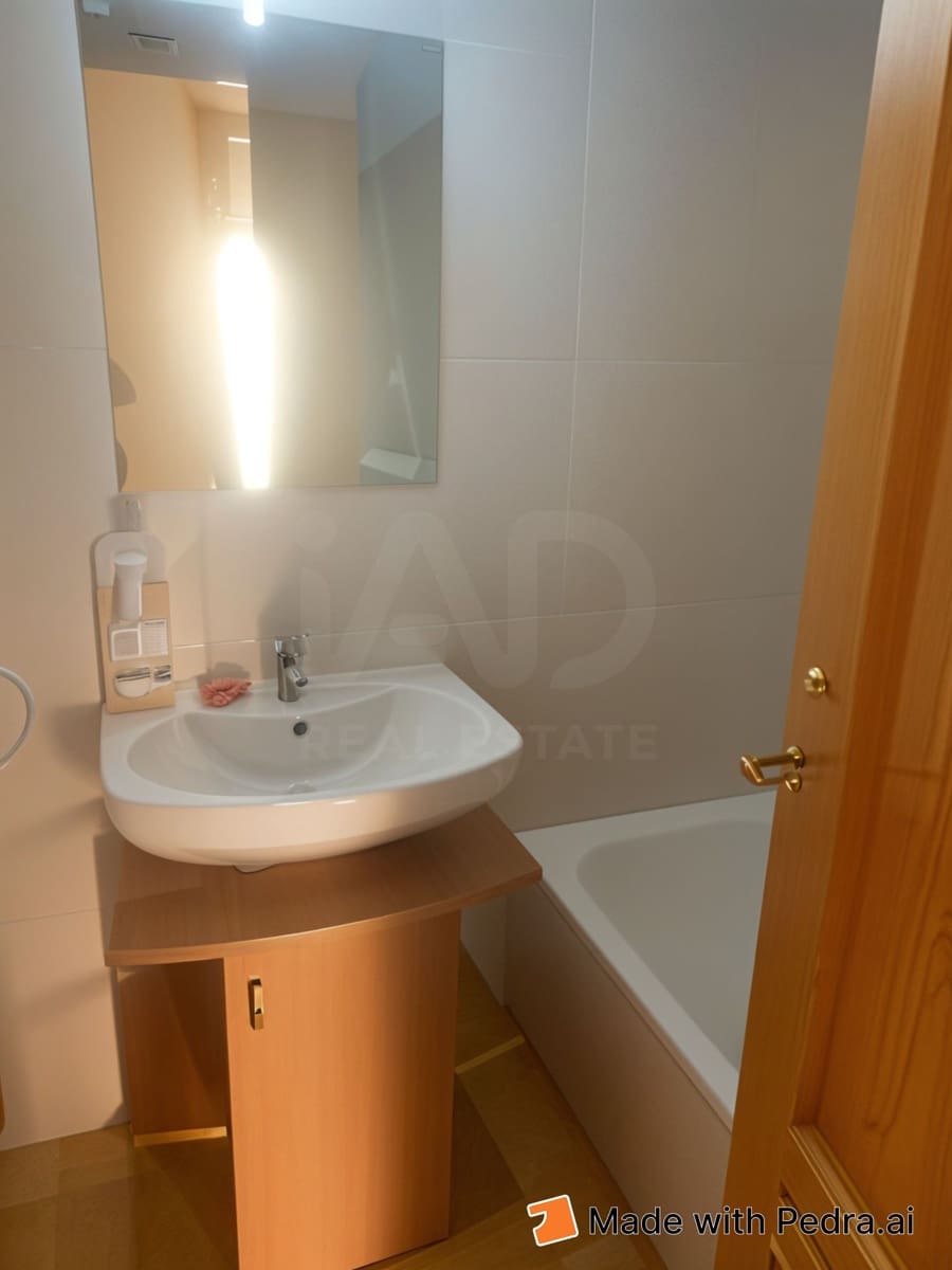 4 soverom Villa til salgs i Alicante by - € 169 900 (Ref: 10176227)