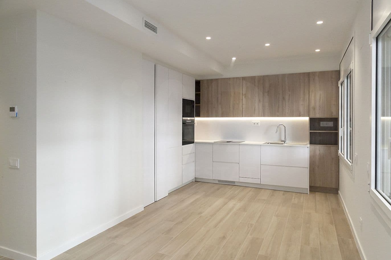 2 bedroom Apartment for rent in Barcelona city - € 2,130 (Ref: 10176247)