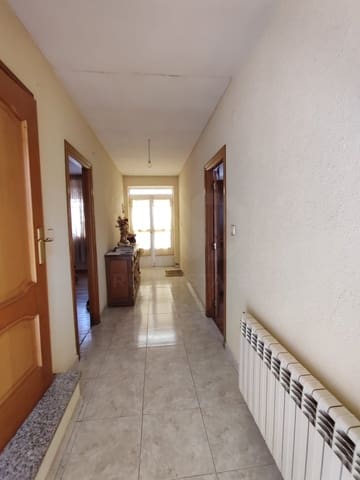Casa de 6 habitaciones en Veguellina de Orbigo, Villarejo de Orbigo en venta con garaje - 109.900 € (Ref: 10176248)