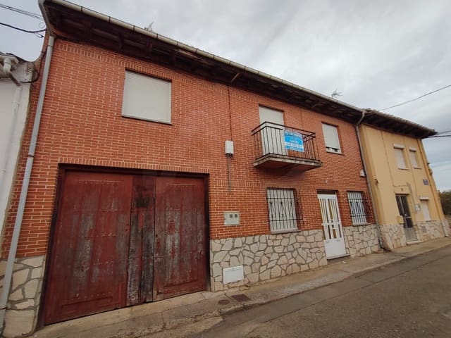 Casa de 6 habitaciones en Veguellina de Orbigo, Villarejo de Orbigo en venta con garaje - 109.900 € (Ref: 10176248)