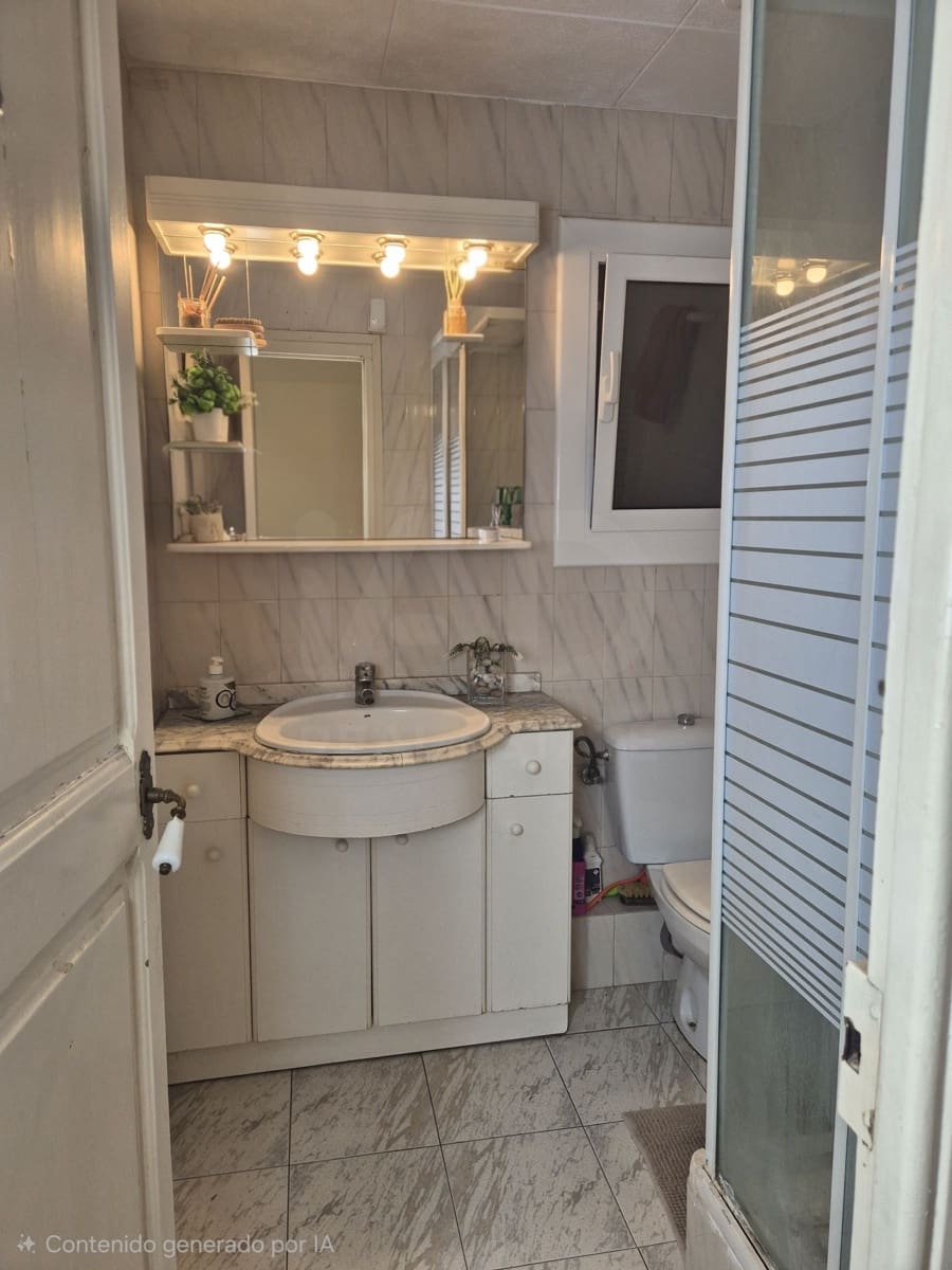 2 soverom Penthouse til salgs i Barcelona by - € 380 000 (Ref: 10177105)