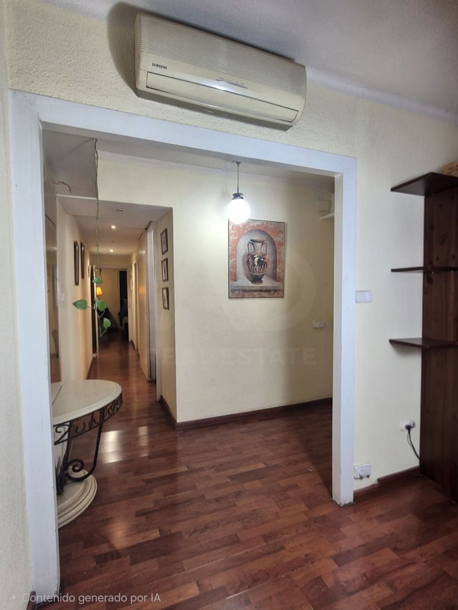 2 soverom Penthouse til salgs i Barcelona by - € 380 000 (Ref: 10177105)