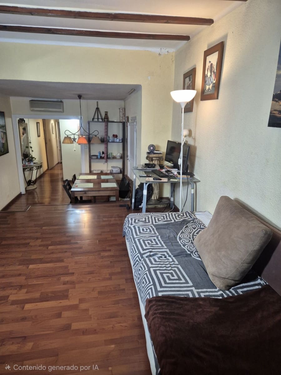 2 soverom Penthouse til salgs i Barcelona by - € 380 000 (Ref: 10177105)