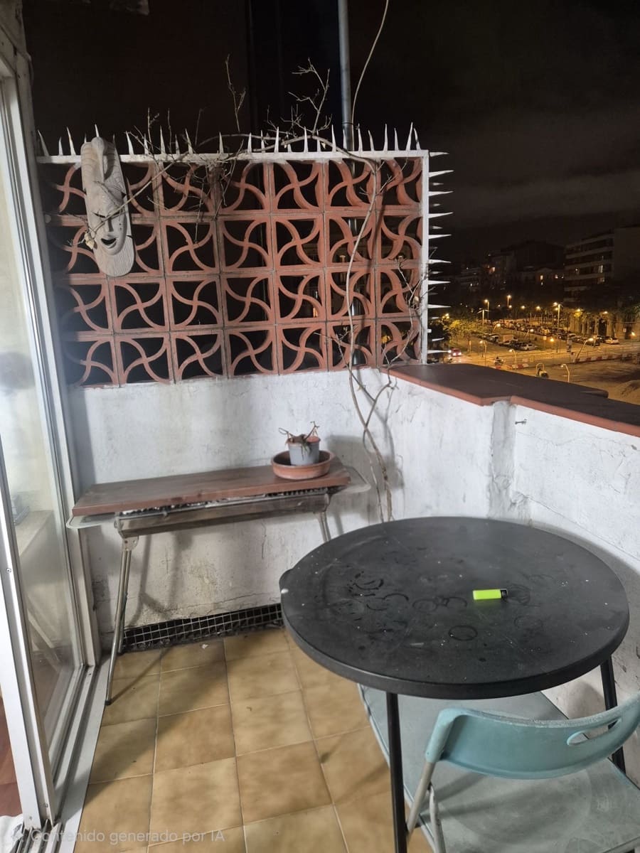 2 soverom Penthouse til salgs i Barcelona by - € 380 000 (Ref: 10177105)