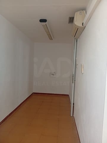 Gewerbe zu verkaufen in L'Aldea - 44.900 € (Ref: 10179405)