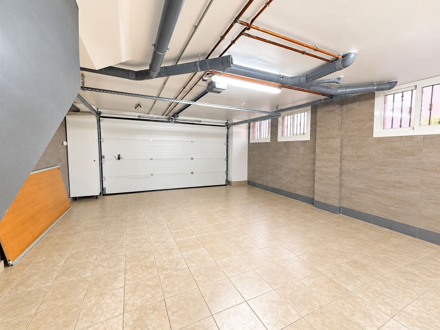 3 quarto Moradia em Banda para venda em Beniajan com piscina garagem - 295 000 € (Ref: 10179507)