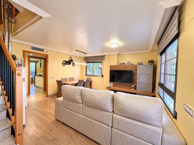 3 quarto Moradia em Banda para venda em Beniaján, Múrcia cidade com piscina garagem - 295 000 € (Ref: 10179507)
