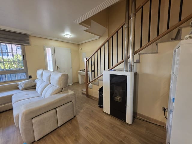 3 slaapkamer Rijtjeshuis te koop in Beniaján, Murcia stad met zwembad garage - € 295.000 (Ref: 10179507)
