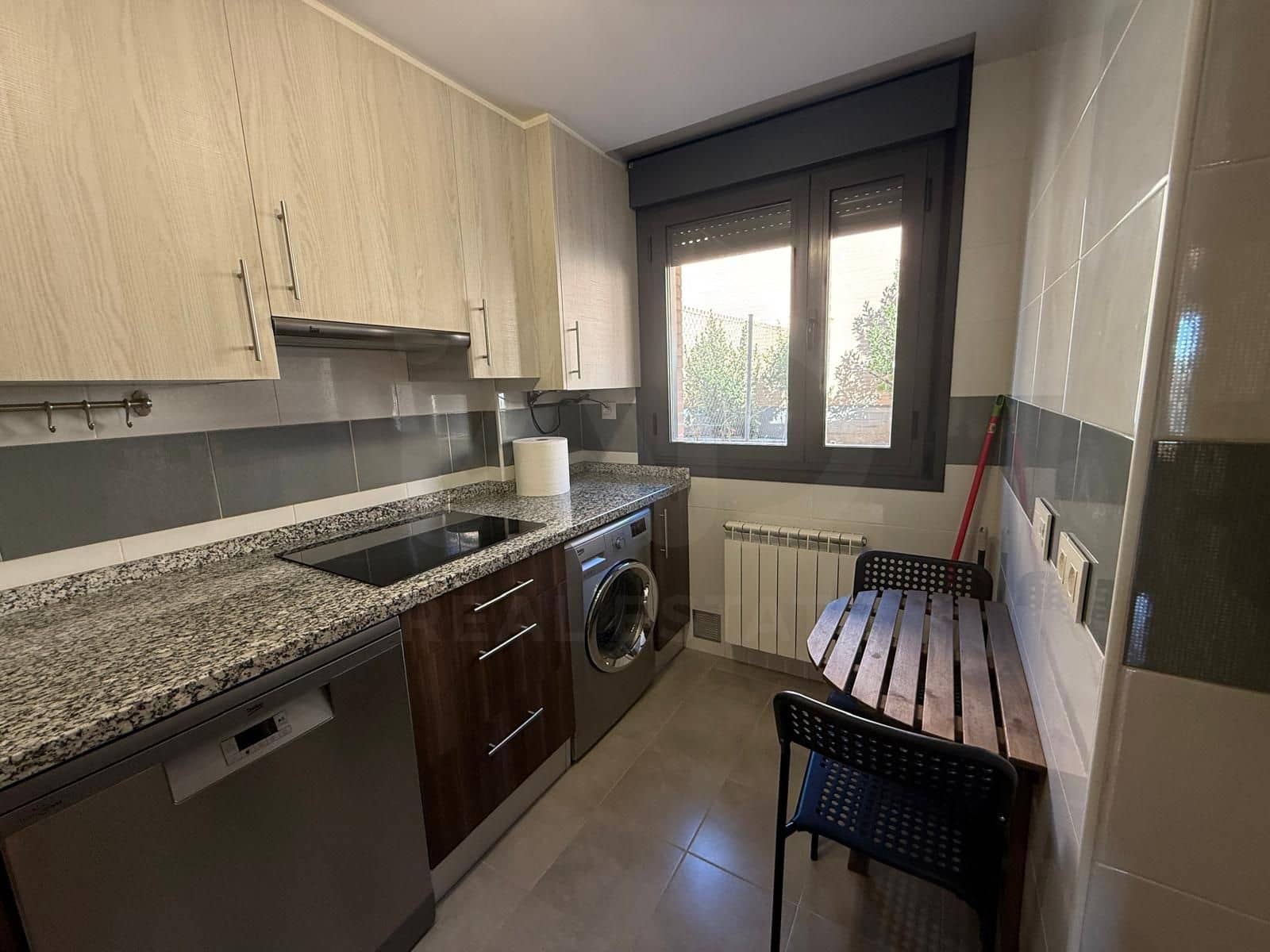 4 slaapkamer Rijtjeshuis te koop in Garrafe de Torio met garage - € 190.000 (Ref: 10179738)