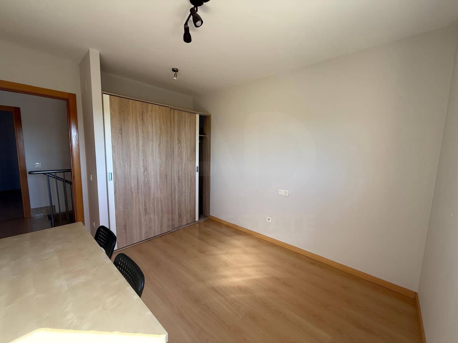 4 slaapkamer Rijtjeshuis te koop in Garrafe de Torio met garage - € 190.000 (Ref: 10179738)