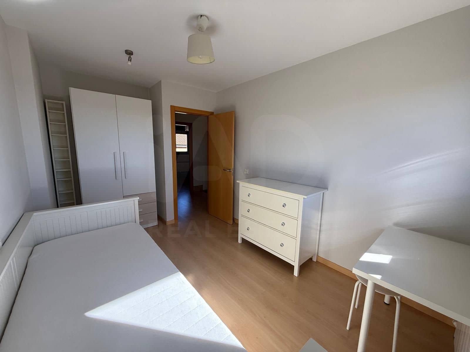 4 slaapkamer Rijtjeshuis te koop in Garrafe de Torio met garage - € 190.000 (Ref: 10179738)