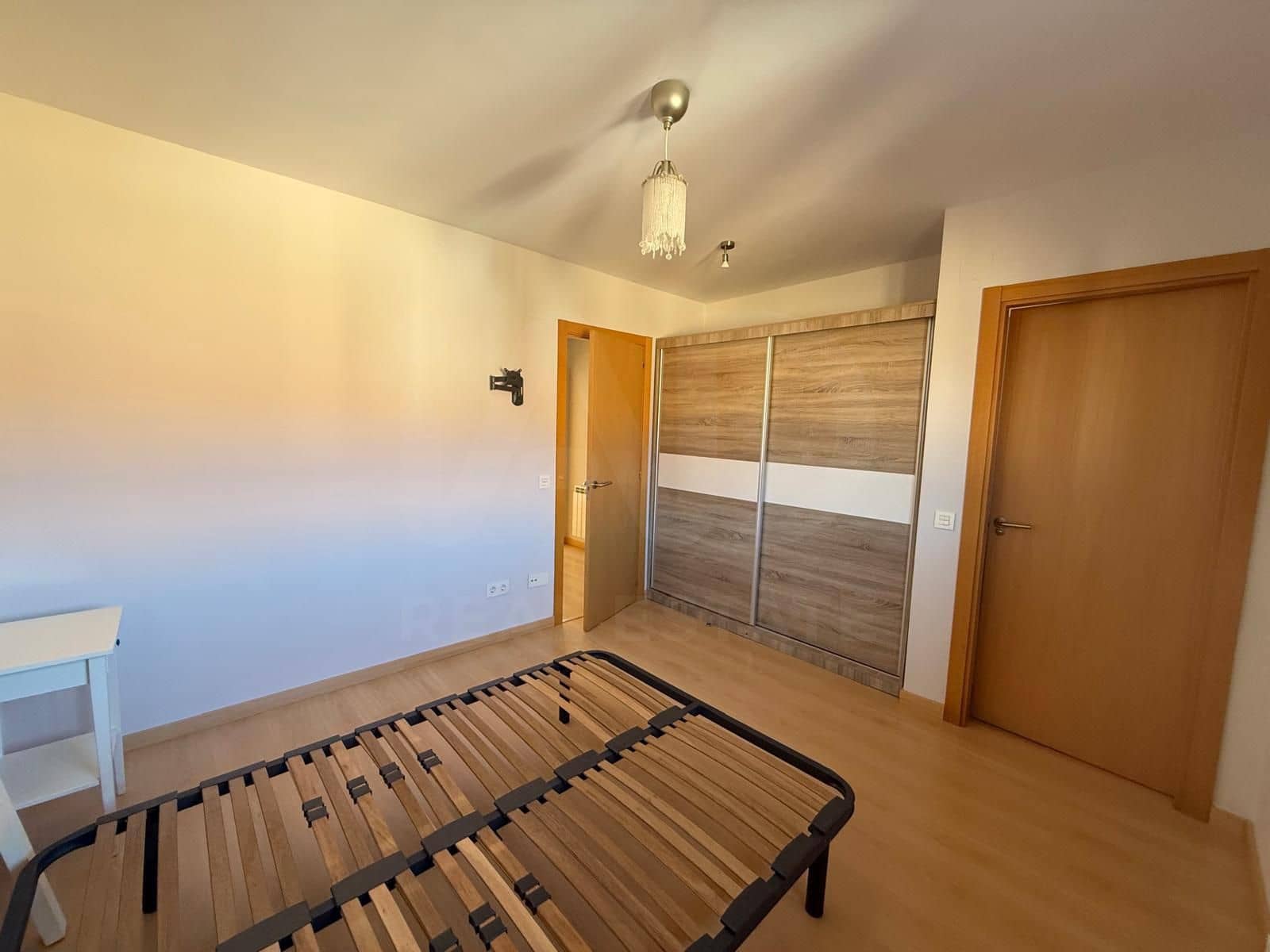4 slaapkamer Rijtjeshuis te koop in Garrafe de Torio met garage - € 190.000 (Ref: 10179738)