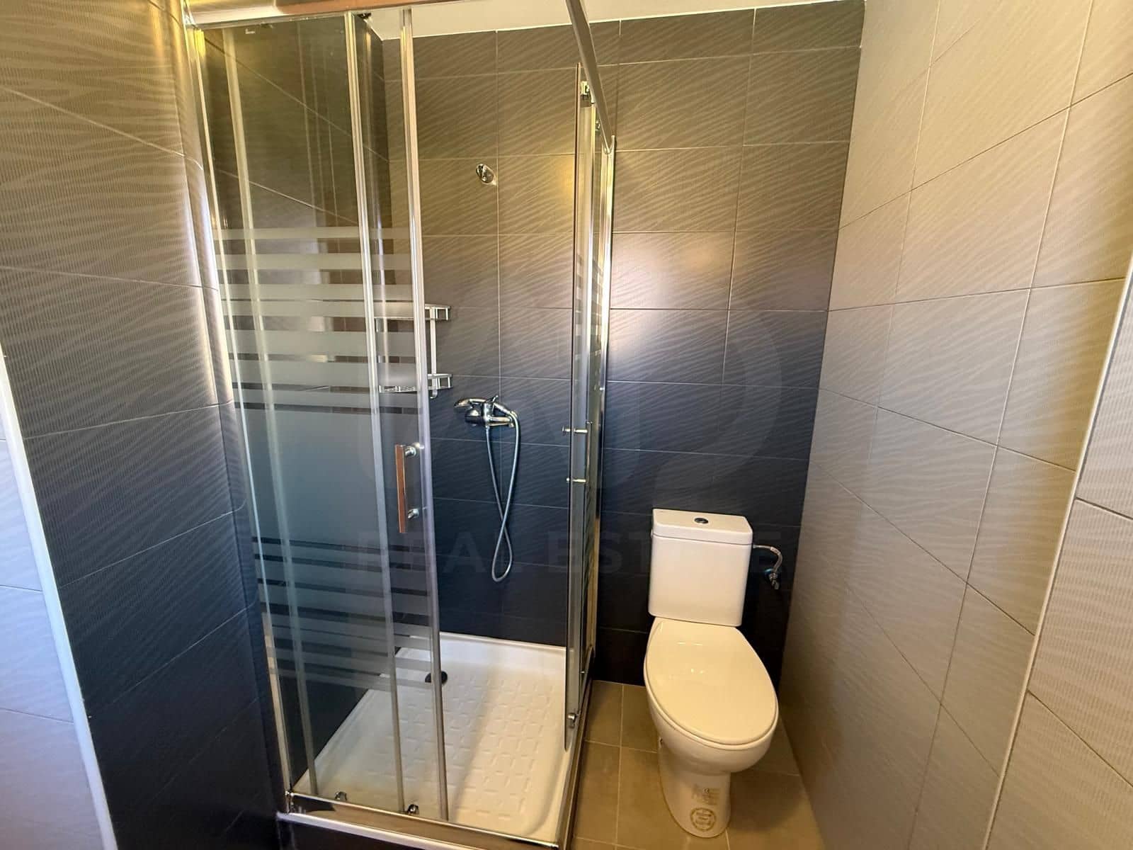4 slaapkamer Rijtjeshuis te koop in Garrafe de Torio met garage - € 190.000 (Ref: 10179738)