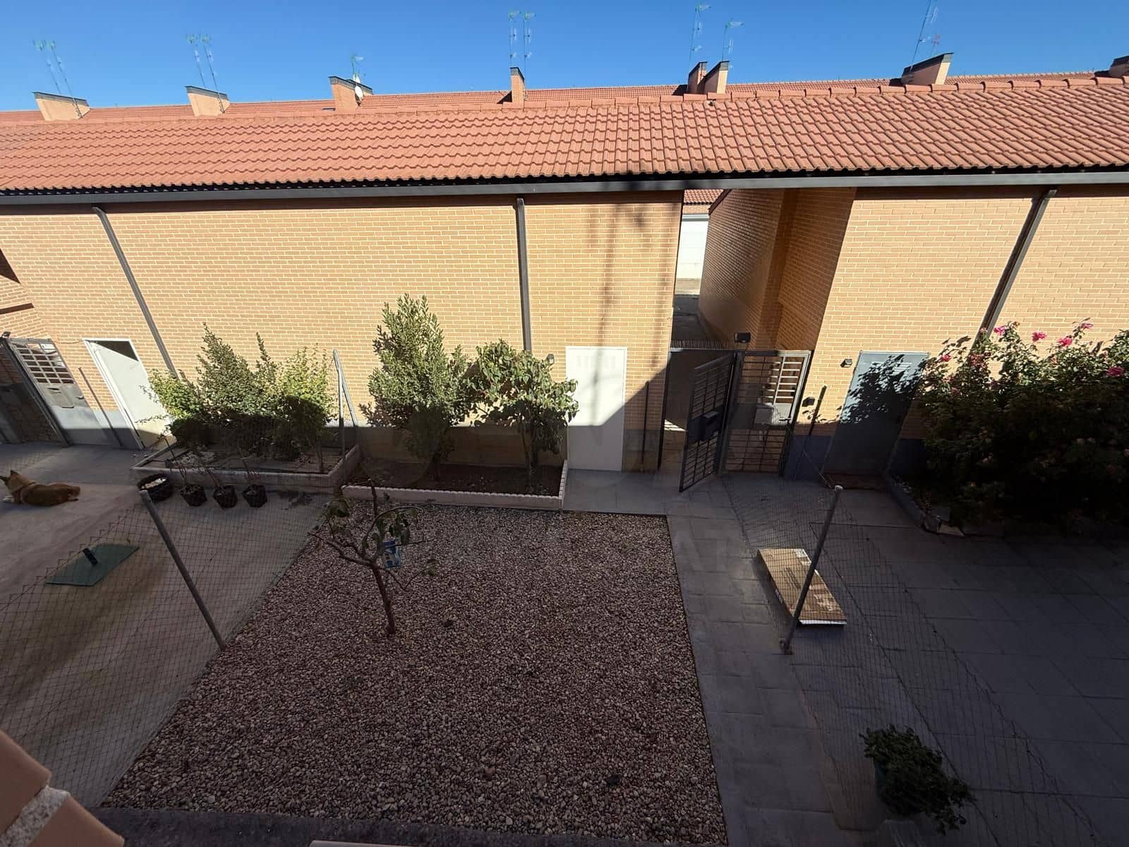 4 slaapkamer Rijtjeshuis te koop in Garrafe de Torio met garage - € 190.000 (Ref: 10179738)