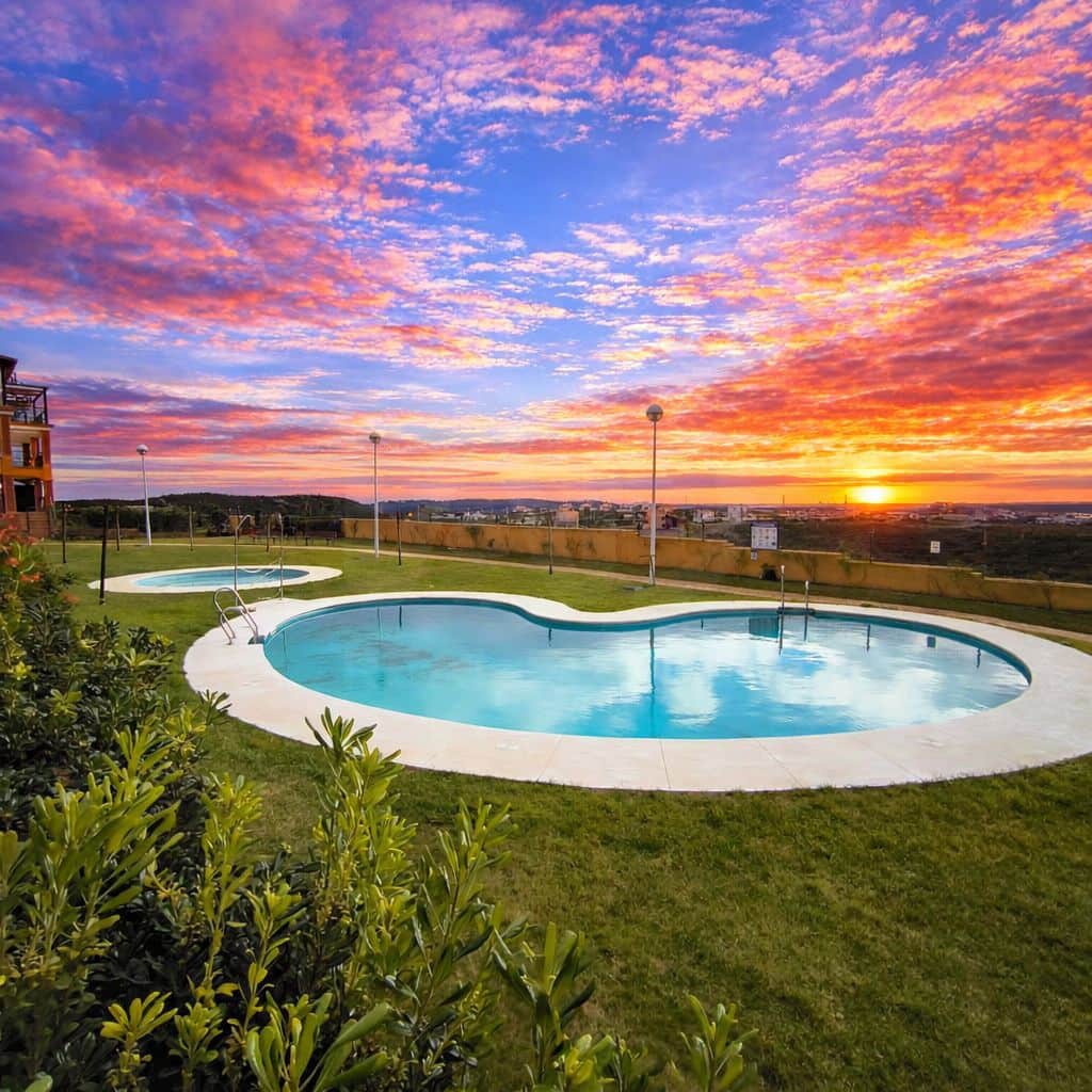 Apartamento de 2 habitaciones en Ayamonte en venta con piscina garaje - 159.900 € (Ref: 10179739)