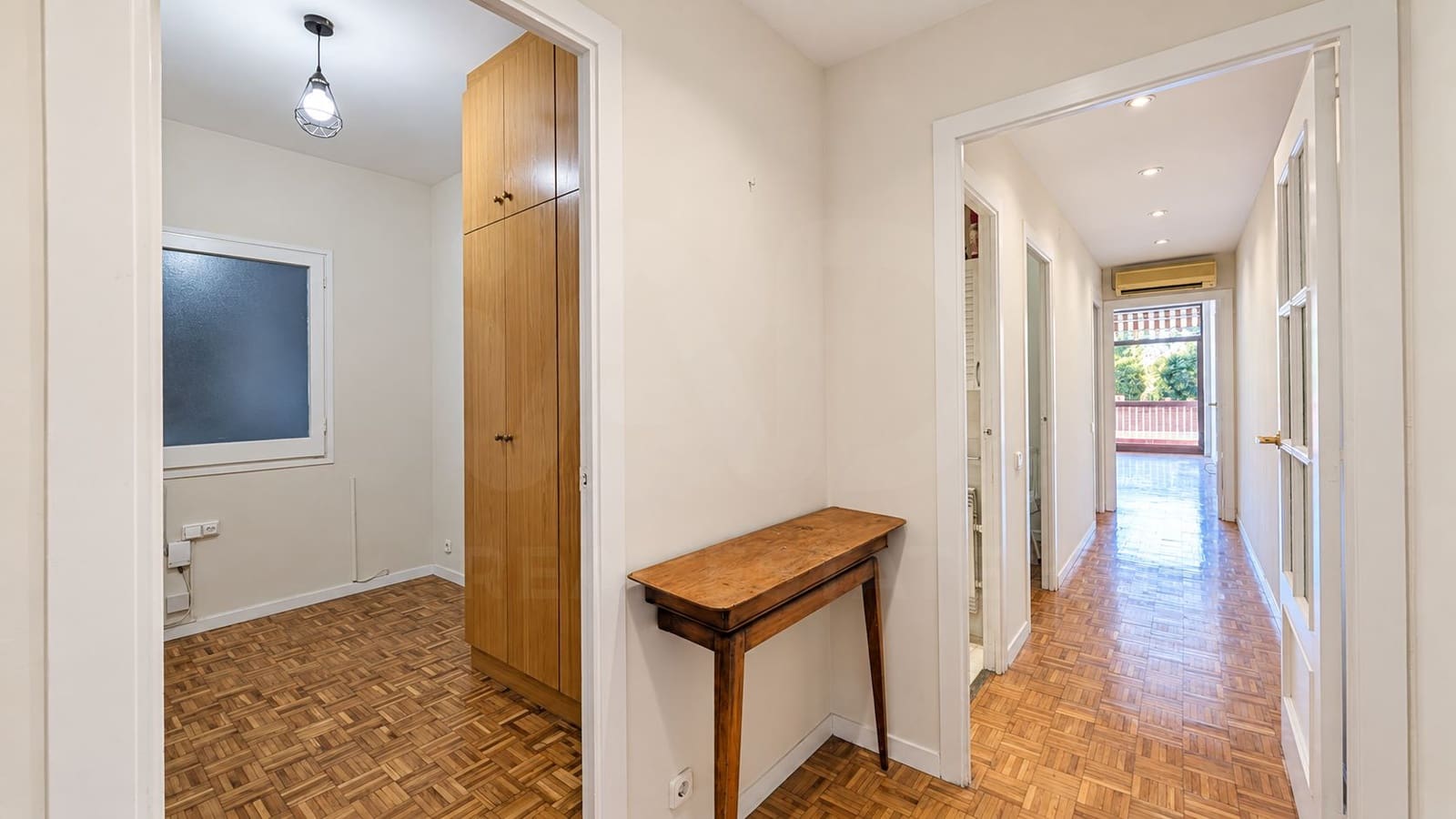 3 soveværelse Lejlighed til salg i Barcelona by - € 650.000 (Ref: 10179740)