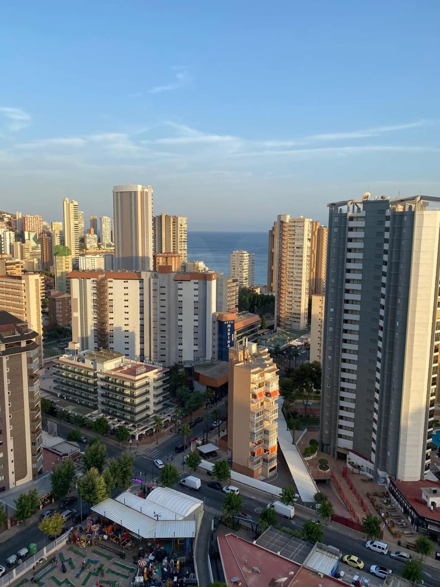1 sovrum Lägenhet till salu i Benidorm med pool garage - 245 000 € (Ref: 10179747)