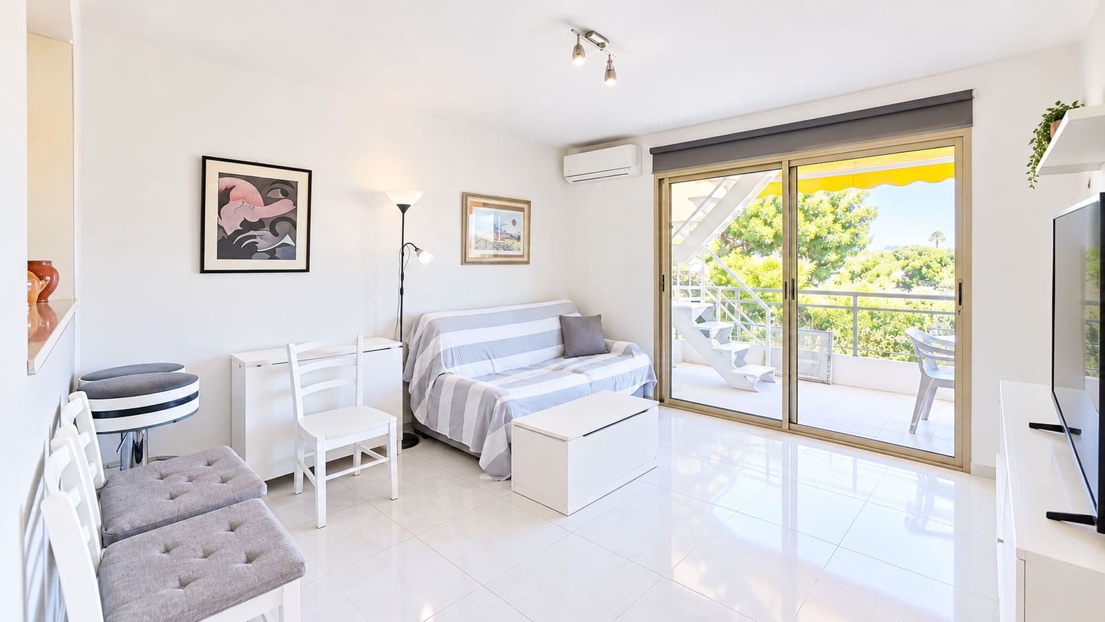 1 soverom Penthouse til salgs i Cambrils med svømmebasseng - € 259 000 (Ref: 10179750)