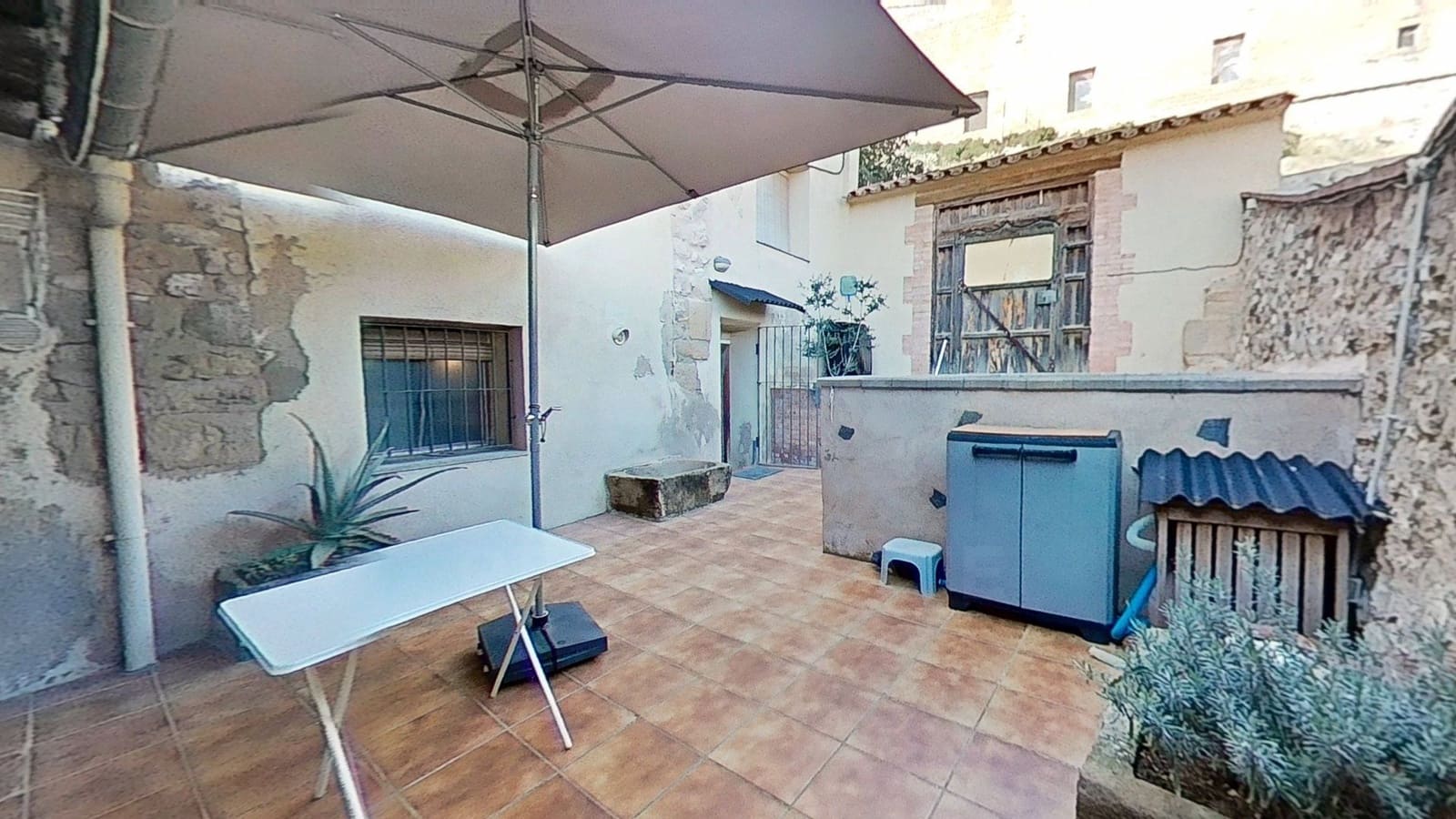 2 sovrum Lägenhet till salu i Corbera d'Ebre med pool - 74 000 € (Ref: 10179751)