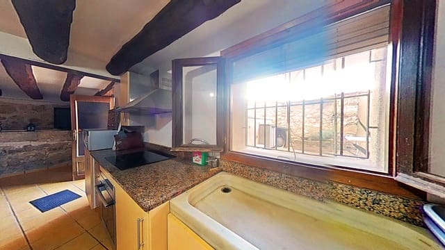 2 sovrum Lägenhet till salu i Corbera d'Ebre med pool - 74 000 € (Ref: 10179751)