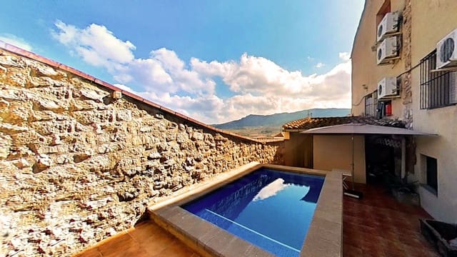 2 sovrum Lägenhet till salu i Corbera d'Ebre med pool - 74 000 € (Ref: 10179751)