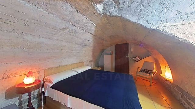 2 sovrum Lägenhet till salu i Corbera d'Ebre med pool - 74 000 € (Ref: 10179751)