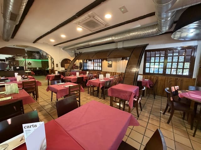Erhverv til salg i Valladolid by - € 325.000 (Ref: 10179754)