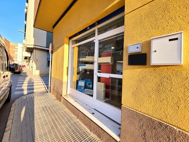 3 slaapkamer Commercieel te koop in Beniaján, Murcia stad - € 125.000 (Ref: 10179755)