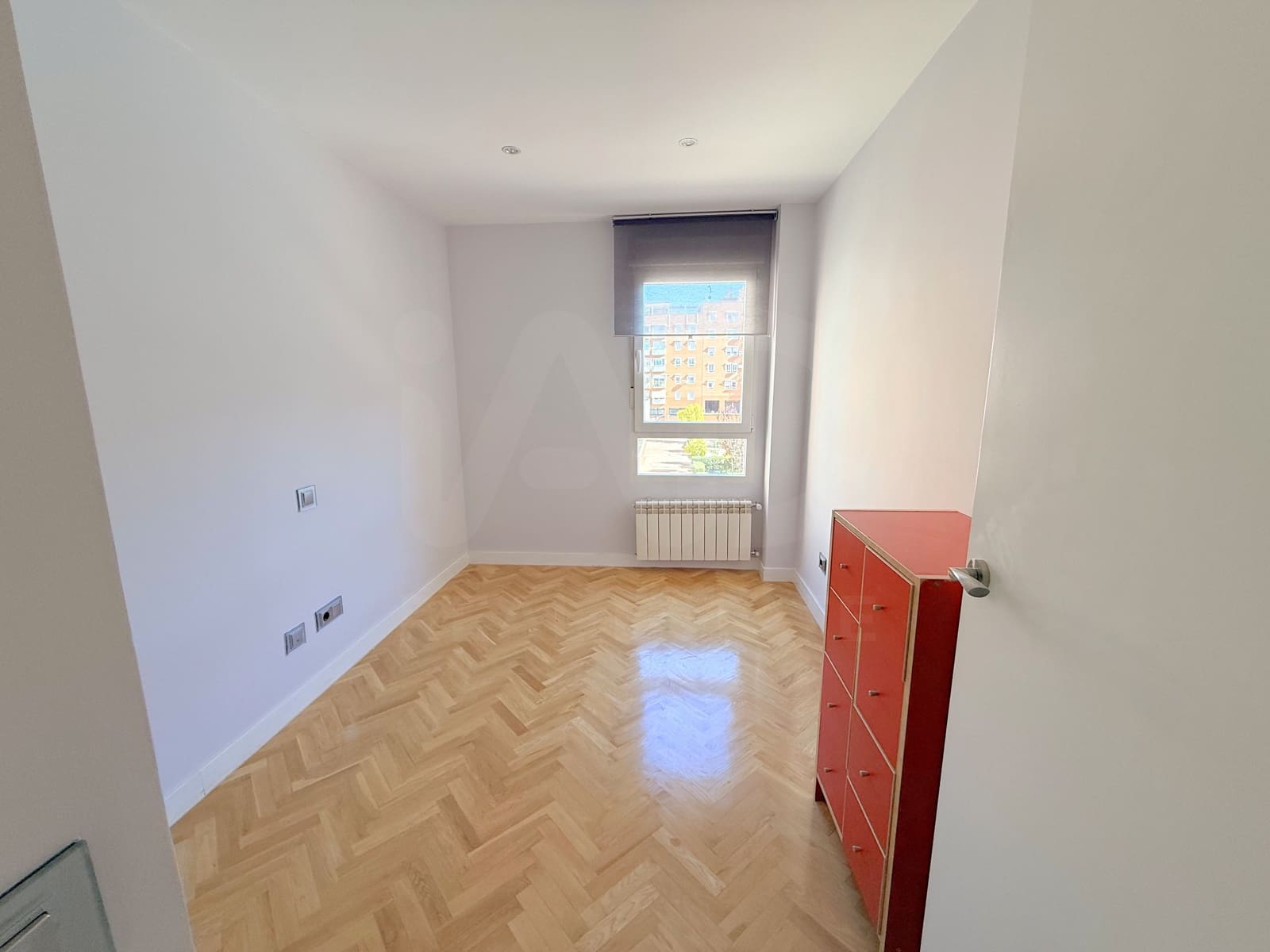 3 soverom Leilighet til leie i Mostoles med svømmebasseng garasje - € 1 450 (Ref: 10179756)