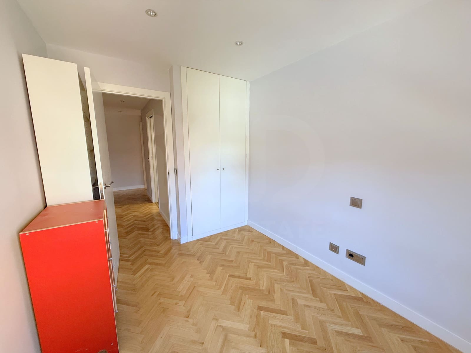 3 soverom Leilighet til leie i Mostoles med svømmebasseng garasje - € 1 450 (Ref: 10179756)