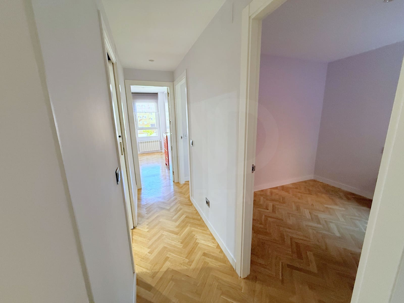 3 soverom Leilighet til leie i Mostoles med svømmebasseng garasje - € 1 450 (Ref: 10179756)
