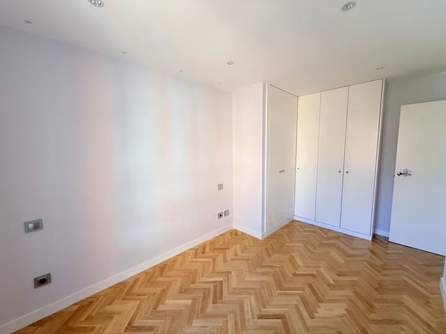 3 soverom Leilighet til leie i Móstoles med svømmebasseng garasje - € 1 450 (Ref: 10179756)