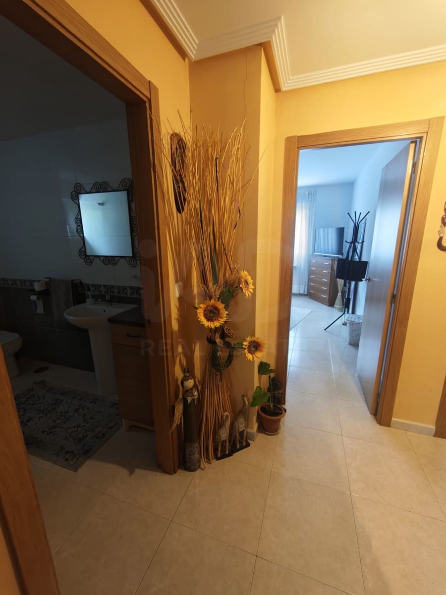 3 slaapkamer Appartement te koop in Valencia de Don Juan met garage - € 120.000 (Ref: 10180541)