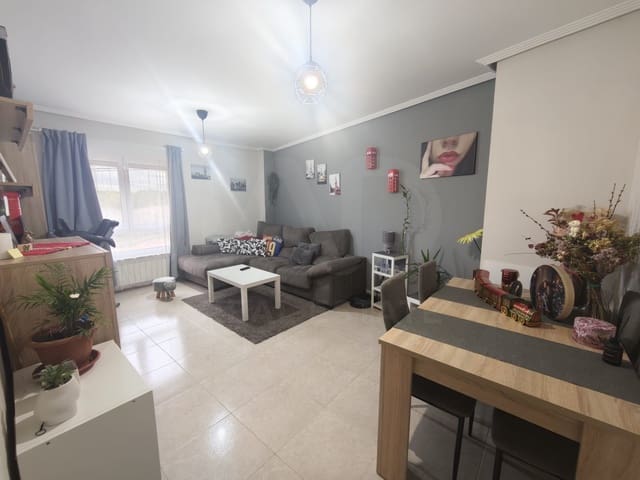 3 slaapkamer Appartement te koop in Valencia de Don Juan met garage - € 120.000 (Ref: 10180541)