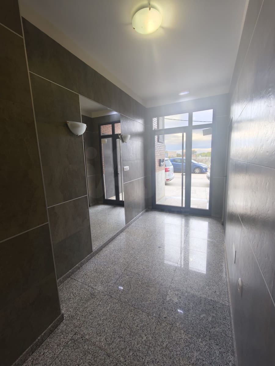 3 slaapkamer Appartement te koop in Valencia de Don Juan met garage - € 120.000 (Ref: 10180541)