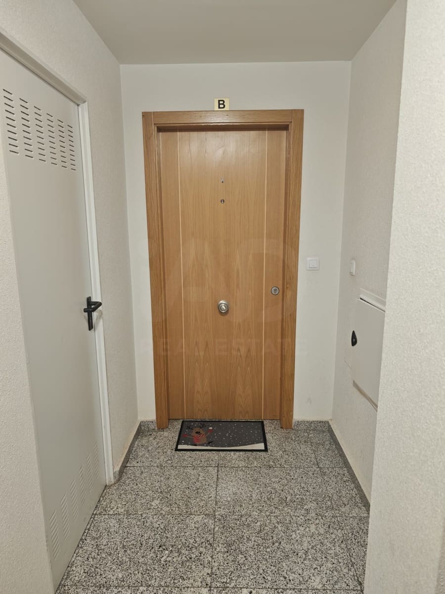 3 slaapkamer Appartement te koop in Valencia de Don Juan met garage - € 120.000 (Ref: 10180541)