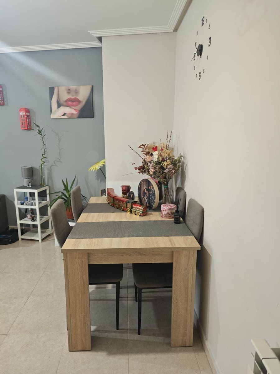 3 slaapkamer Appartement te koop in Valencia de Don Juan met garage - € 120.000 (Ref: 10180541)