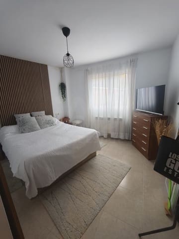 3 slaapkamer Appartement te koop in Valencia de Don Juan met garage - € 120.000 (Ref: 10180541)