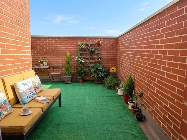 3 quarto Apartamento para venda em Valencia de Don Juan com garagem - 120 000 € (Ref: 10180541)