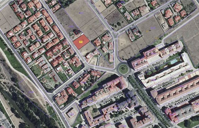 Byggegrund til salg i León by - € 450.000 (Ref: 10182003)