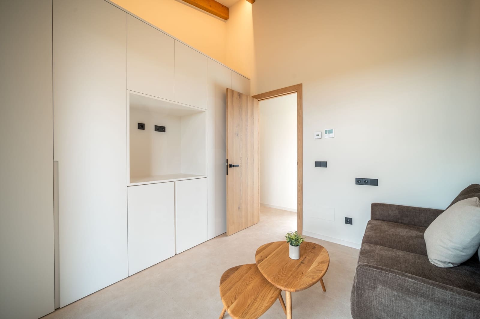 4 bedroom Townhouse for sale in Sineu with pool garage - € 2,400,000 (Ref: 10182004)
