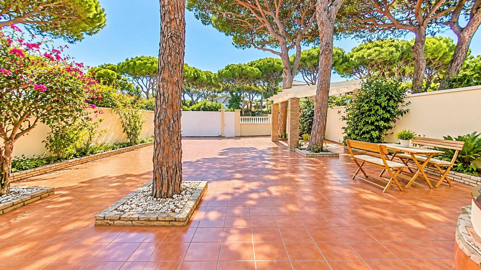 4 Zimmer Haus zu verkaufen in Chiclana de la Frontera mit Pool - 950.000 € (Ref: 10182005)