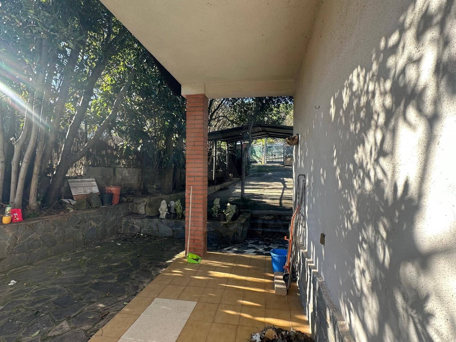 3 sypialnia Dom na sprzedaż w Masquefa z garażem - 253 000 € (Ref: 10182014)