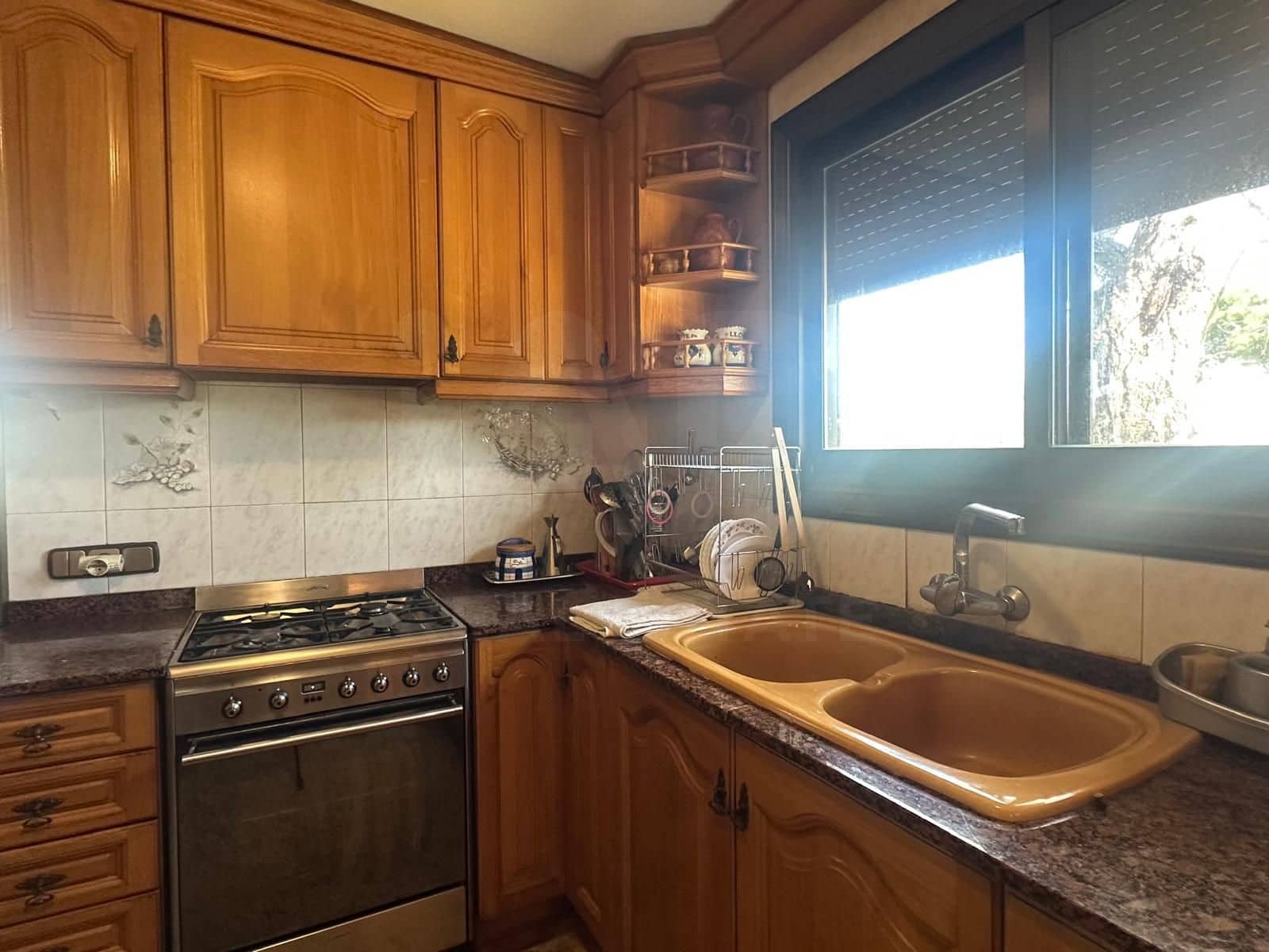3 sypialnia Dom na sprzedaż w Masquefa z garażem - 253 000 € (Ref: 10182014)